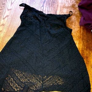 Black lingerie (never used it never fit me lol)